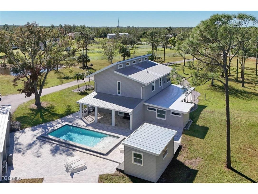 18150 Morning Star Lane W Cape Coral FL 33993 2025011108 image13