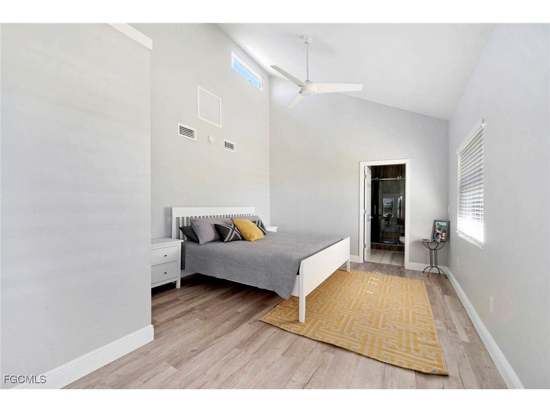 18150 Morning Star Lane W Cape Coral FL 33993 2025011108 image36