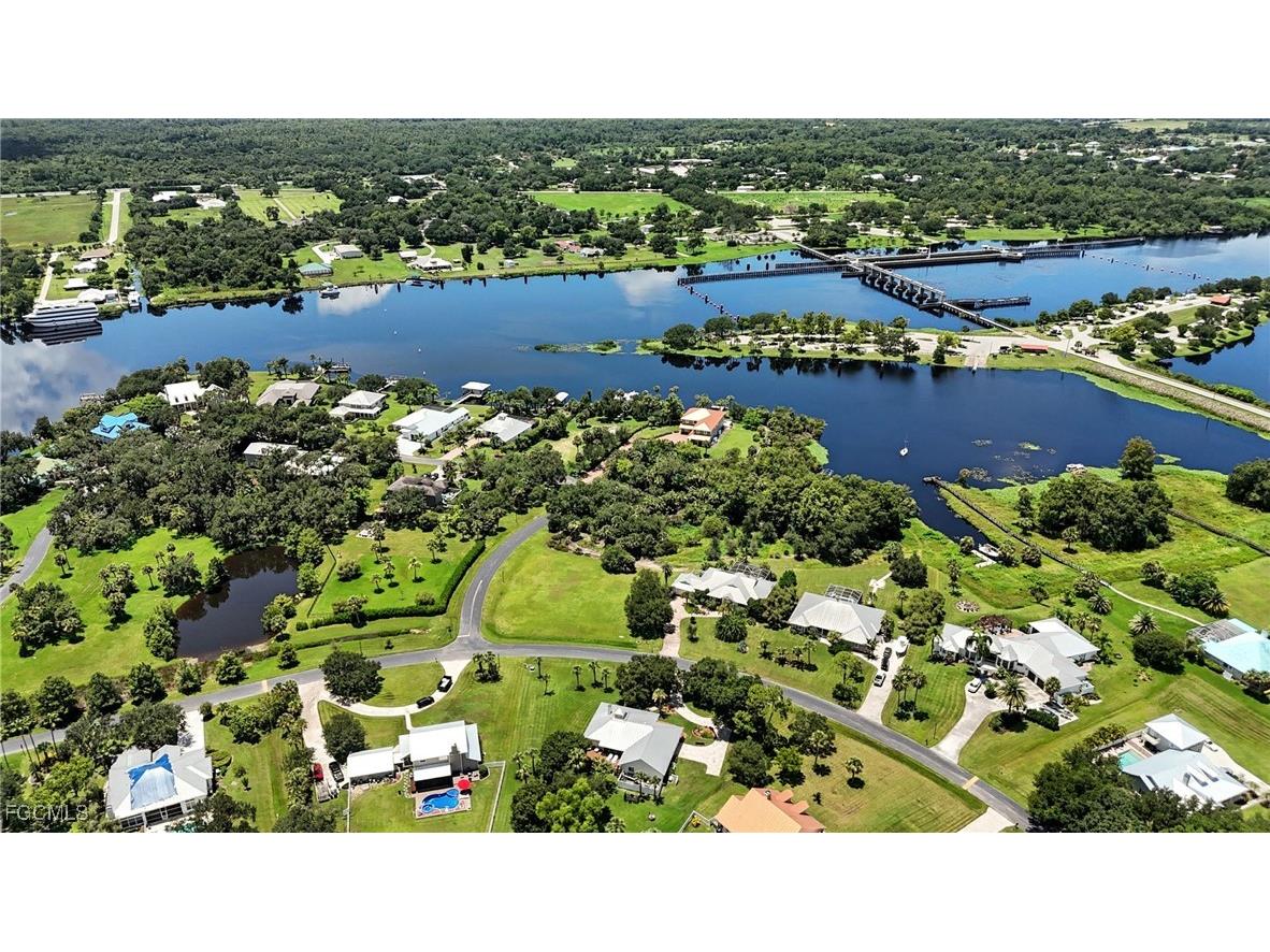 18151 Riverchase Court Alva FL 33920 2025003657 image10