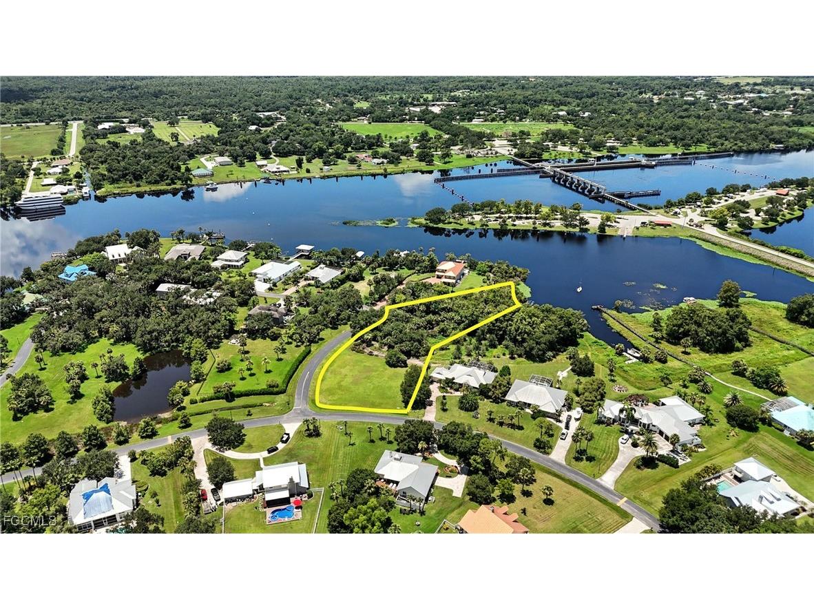 18151 Riverchase Court Alva FL 33920 2025003657 image11