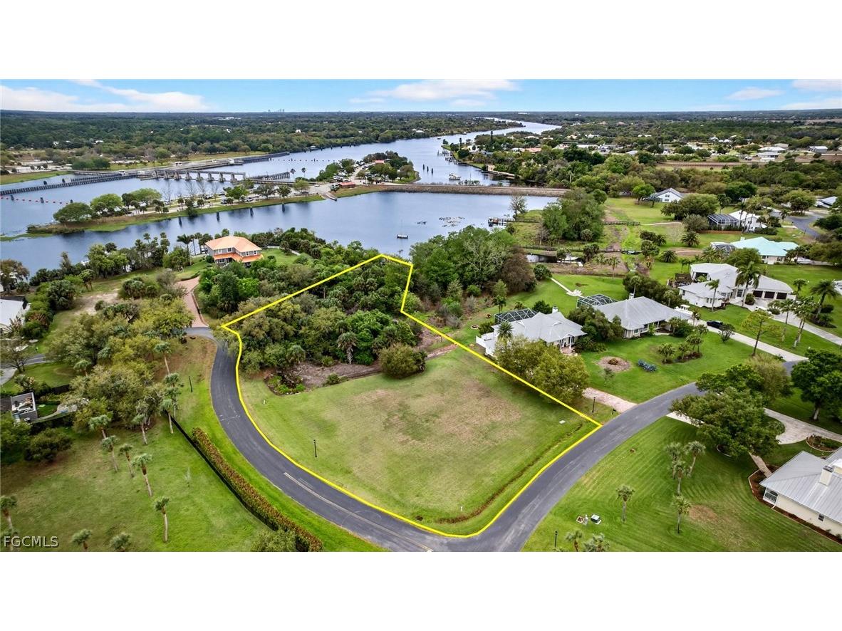 18151 Riverchase Court Alva FL 33920 2026013275 image5