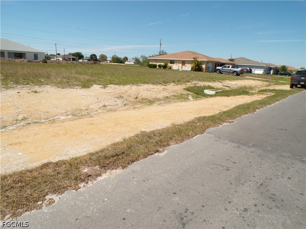 1816 NE 8th Place Cape Coral FL 33909 2026014526 image3