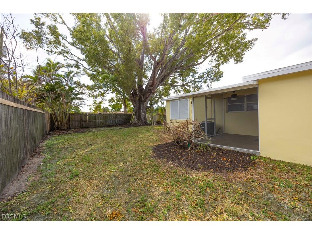 1816 Paul Street Fort Myers FL 33901 2026007881 image21