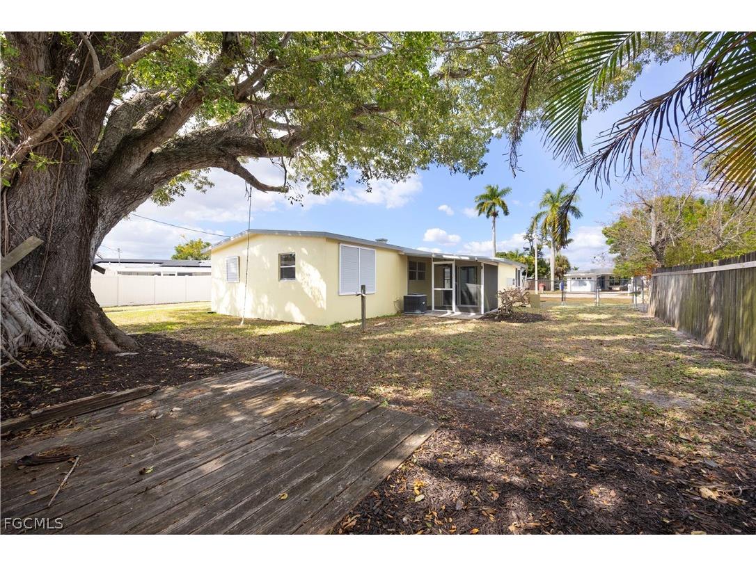 1816 Paul Street Fort Myers FL 33901 2026007881 image22