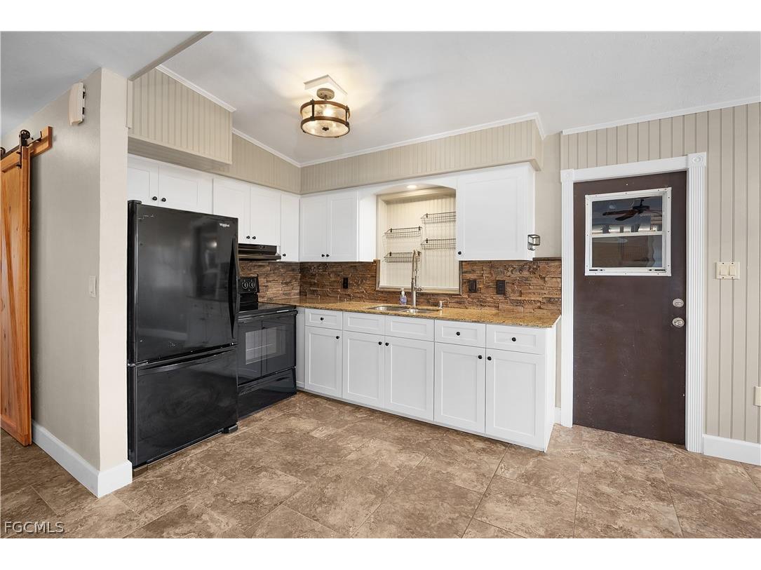 1816 Paul Street Fort Myers FL 33901 2026007881 image5