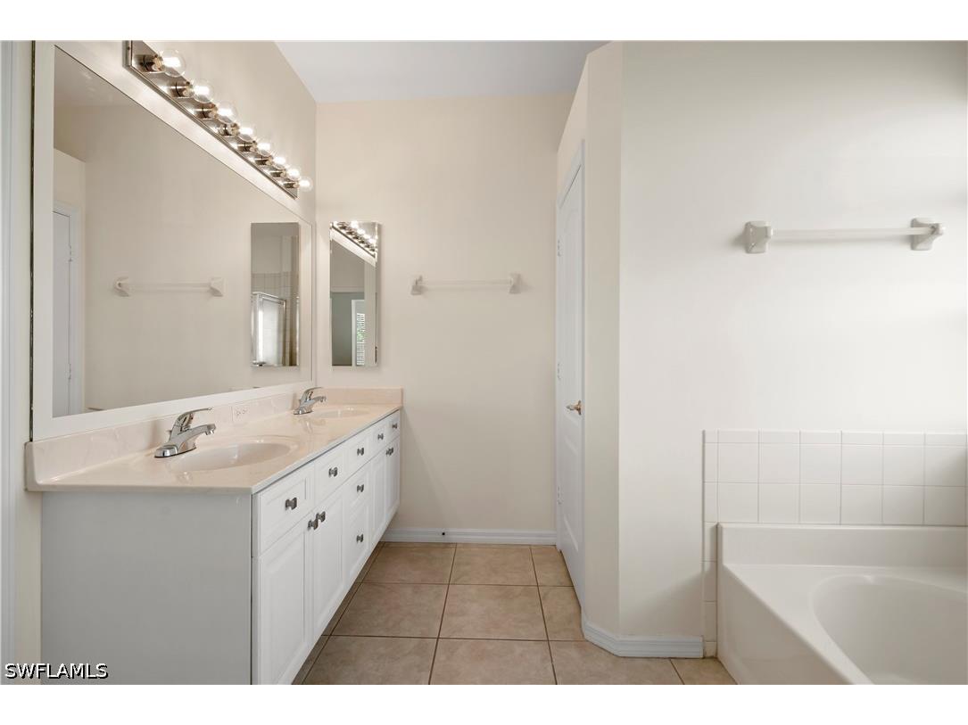 1817 Avian Court #A76 Naples FL 34119 226021541 image14