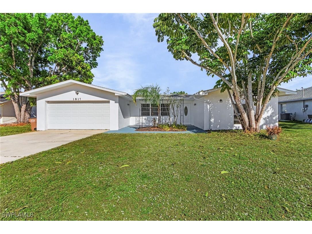 1817 Coral Point Drive Cape Coral FL 33990 224101835 image1