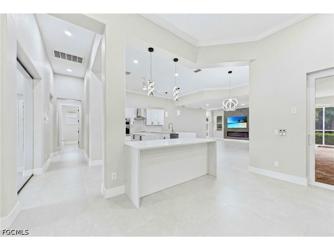 1817 Lagoon Lane Cape Coral FL 33914 2026024456 image12