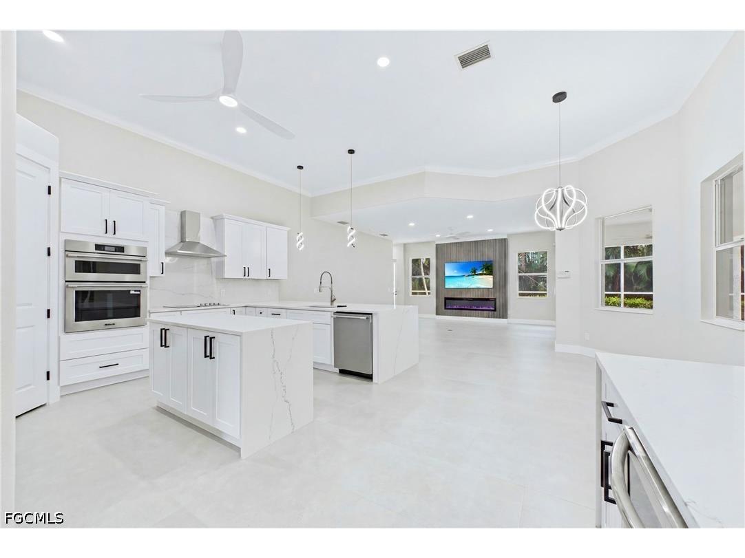 1817 Lagoon Lane Cape Coral FL 33914 2026024456 image15