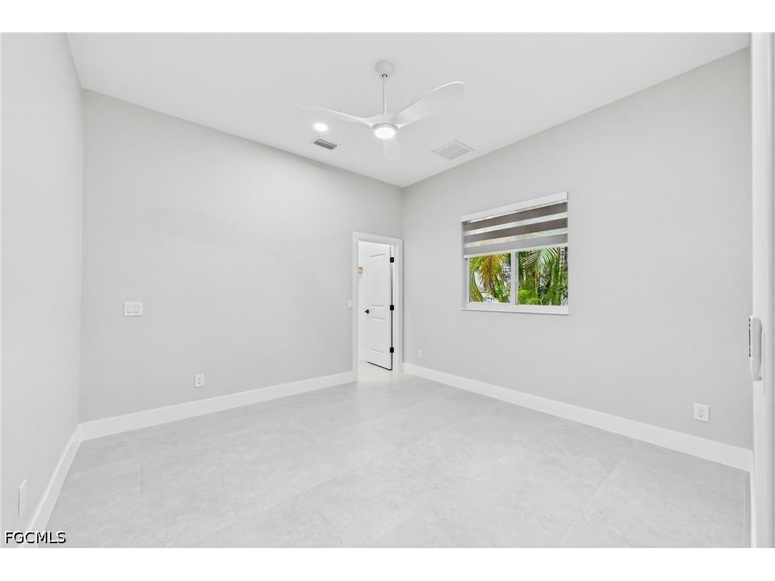 1817 Lagoon Lane Cape Coral FL 33914 2026024456 image35