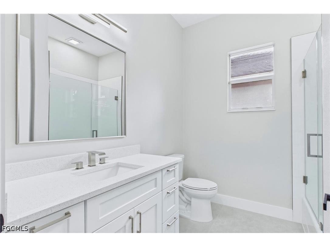 1817 Lagoon Lane Cape Coral FL 33914 2026024456 image40