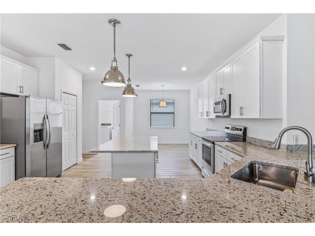 1817 Lema Court Naples FL 34120 225070559 image4