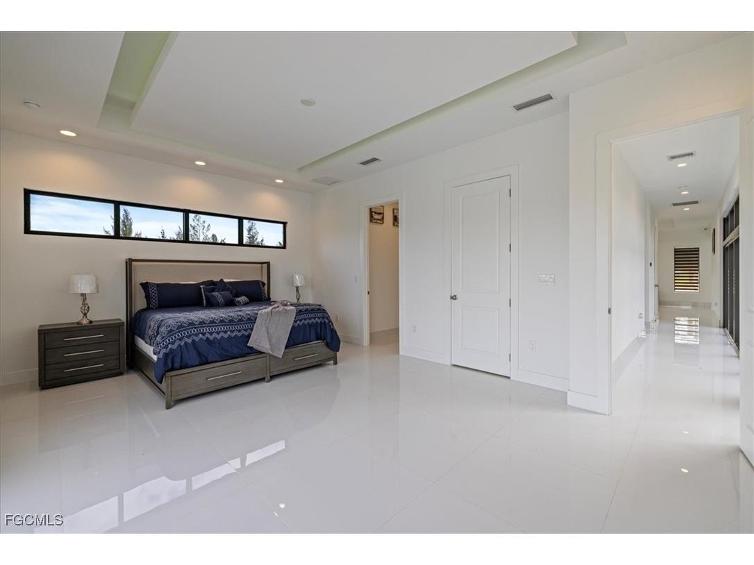 1817 SW 11th Terrace Cape Coral FL 33991 2025000198 image33