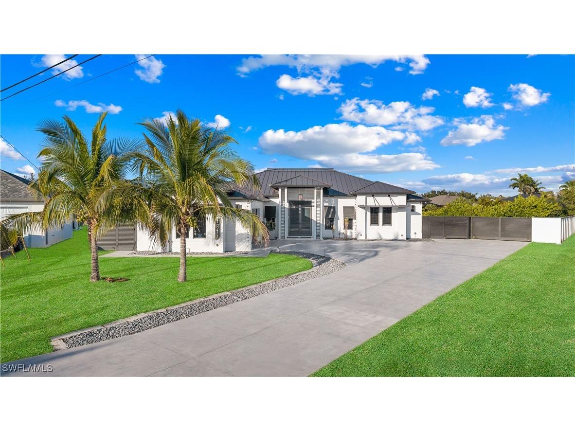 1817 SW 11th Terrace Cape Coral FL 33991 226001910 image1