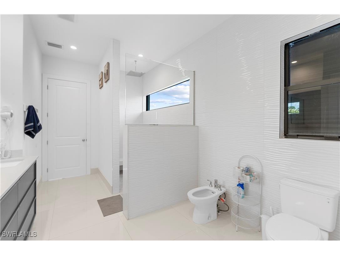 1817 SW 11th Terrace Cape Coral FL 33991 226001910 image18