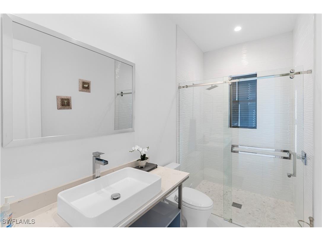 1817 SW 11th Terrace Cape Coral FL 33991 226001910 image20