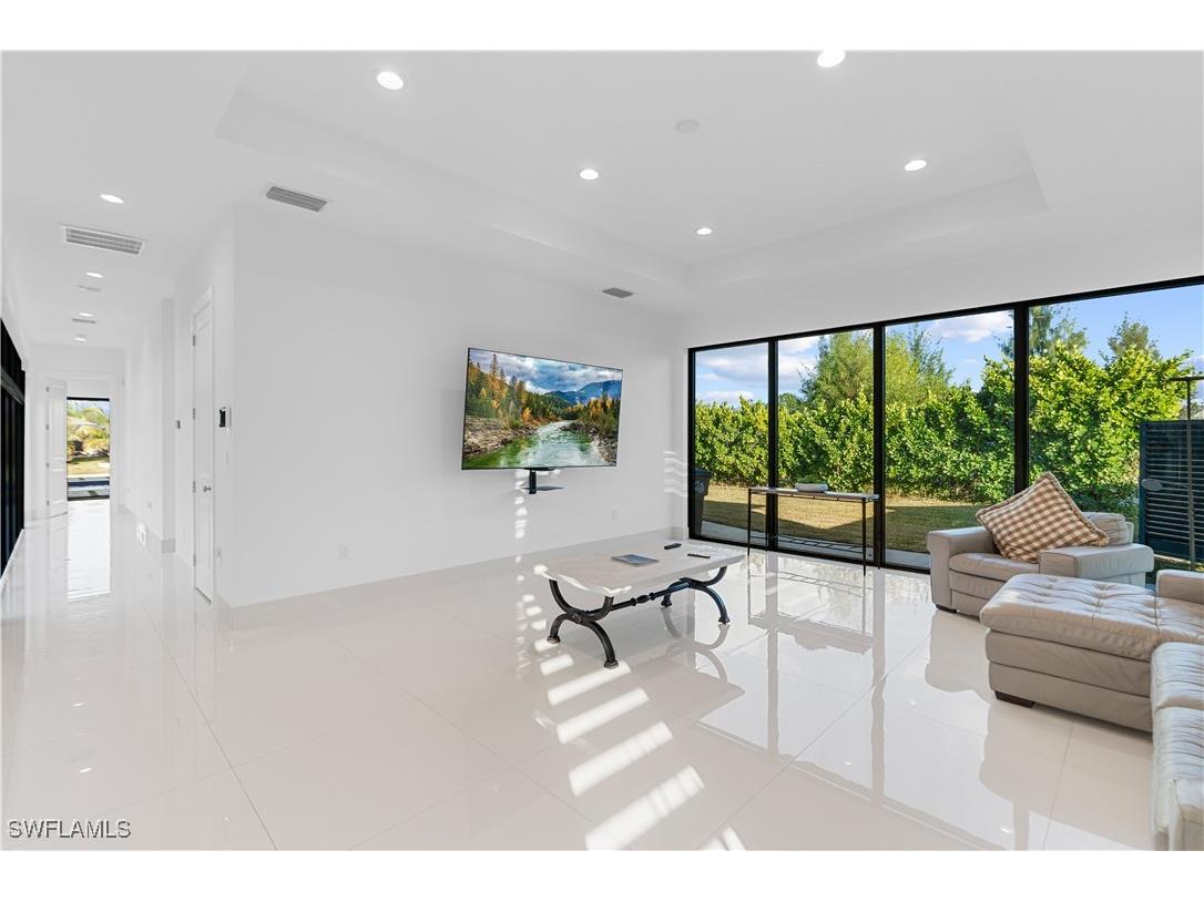 1817 SW 11th Terrace Cape Coral FL 33991 226001910 image5