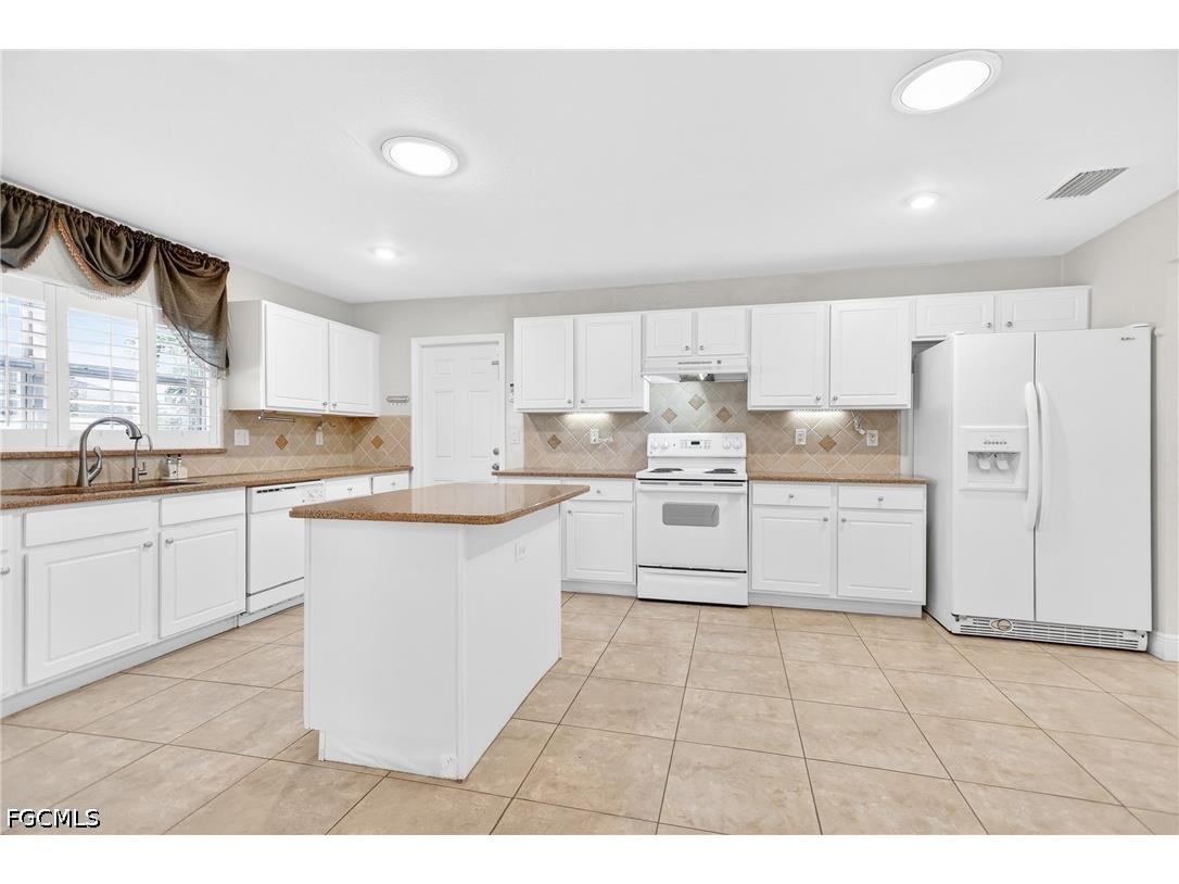 1817 SW 22nd Lane Cape Coral FL 33991 2026023926 image9