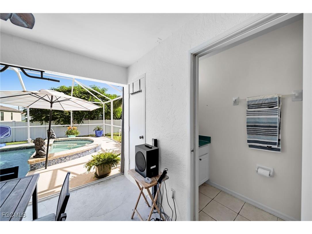 1817 SW 22nd Terrace Cape Coral FL 33991 2025006339 image26