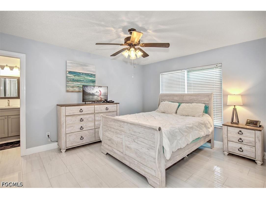 1817 SW 40th Street Cape Coral FL 33914 2026025405 image11