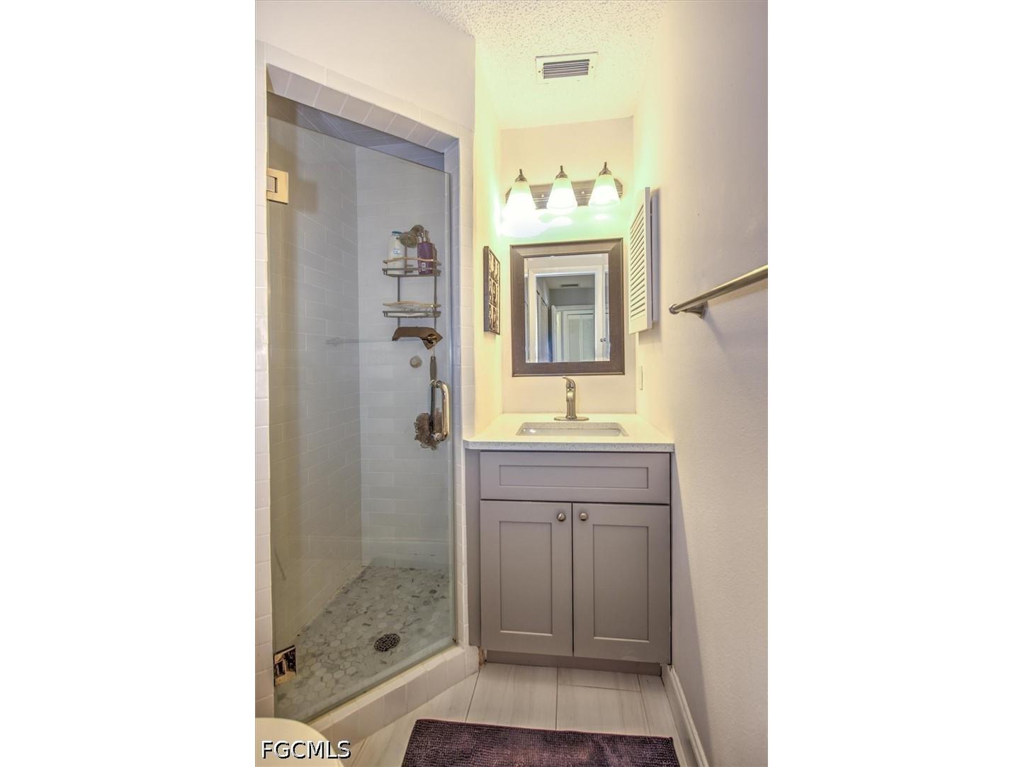 1817 SW 40th Street Cape Coral FL 33914 2026025405 image12