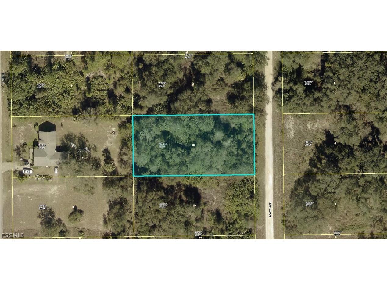 1817 Scott Avenue Lehigh Acres FL 33972 2026006760 image1