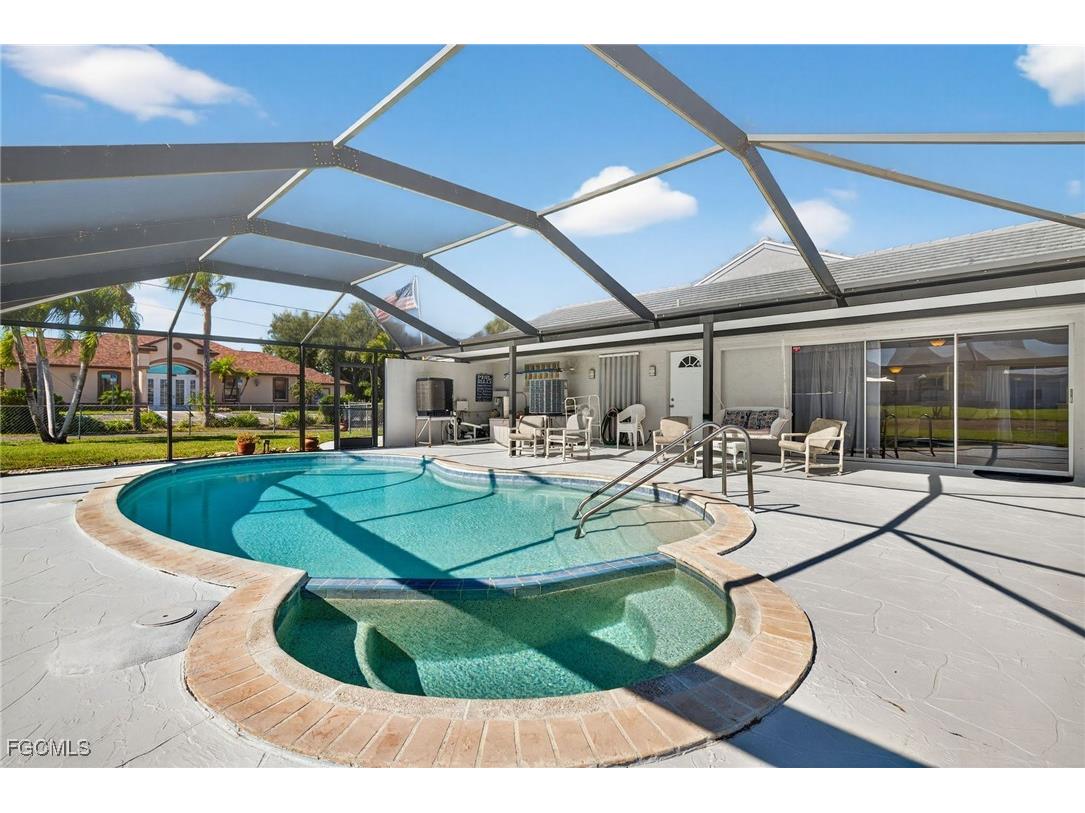 1818 Cherie Lane North Fort Myers FL 33917 2026005651 image37