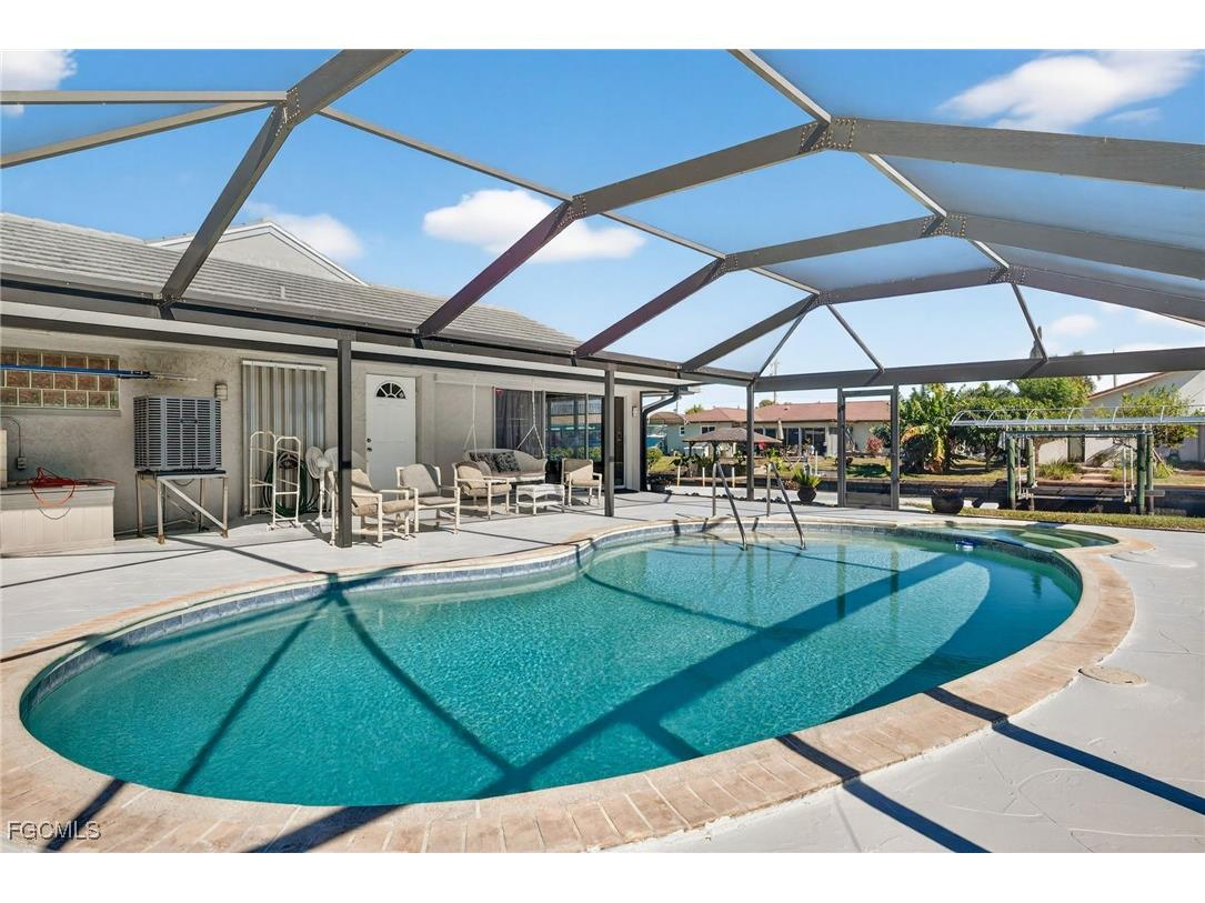 1818 Cherie Lane North Fort Myers FL 33917 2026005651 image38