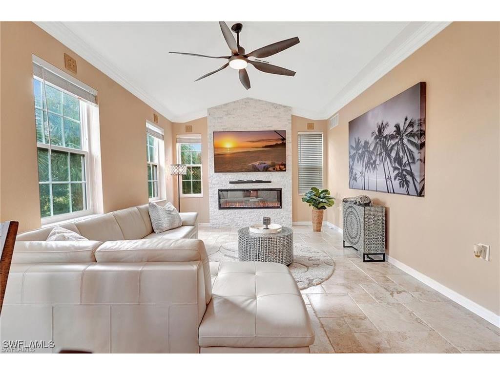 1818 Concordia Lake Circle #1810 Cape Coral FL 33909 225040383 image1