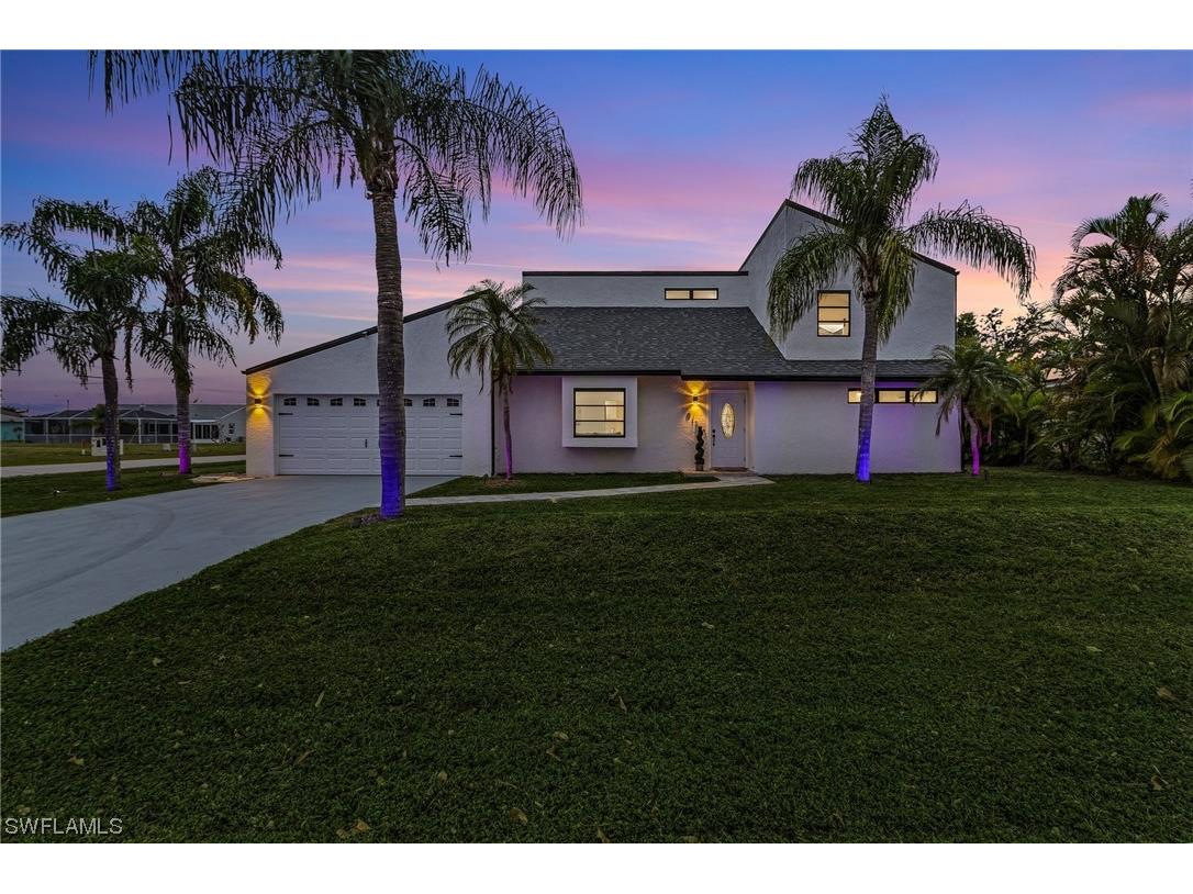 1818 Country Club Boulevard Cape Coral FL 33990 224013507 image1