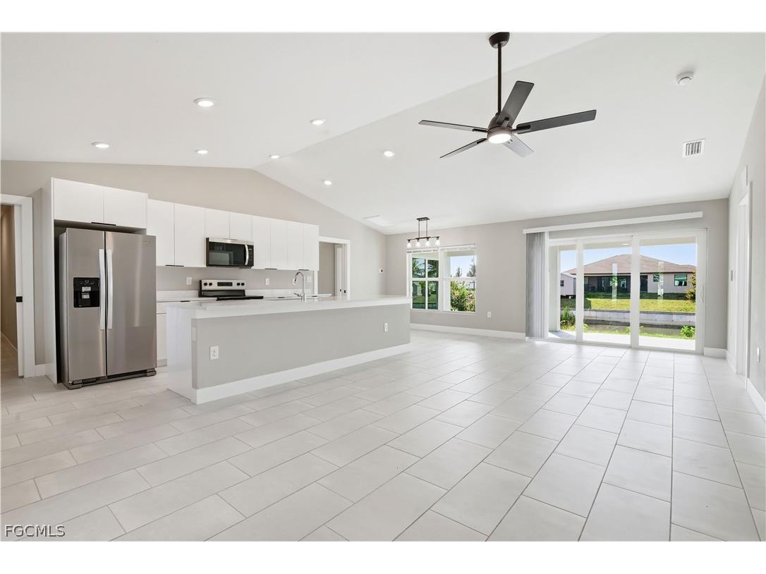 1818 NE 10th Place Cape Coral FL 33909 2026012317 image4
