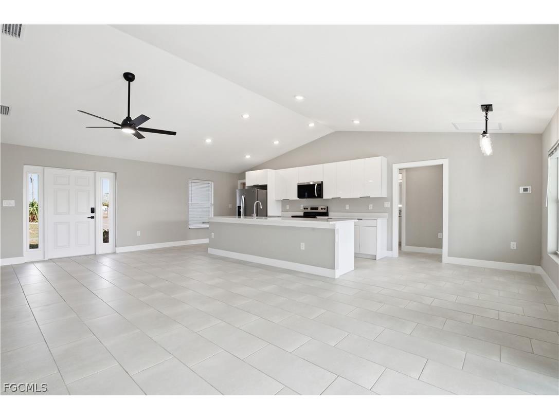 1818 NE 10th Place Cape Coral FL 33909 2026012317 image5