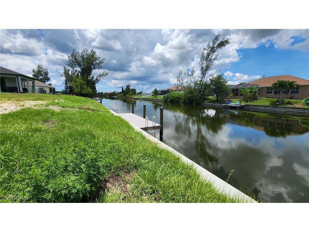 1818 NE 1st Place Cape Coral FL 33909 225058677 image1
