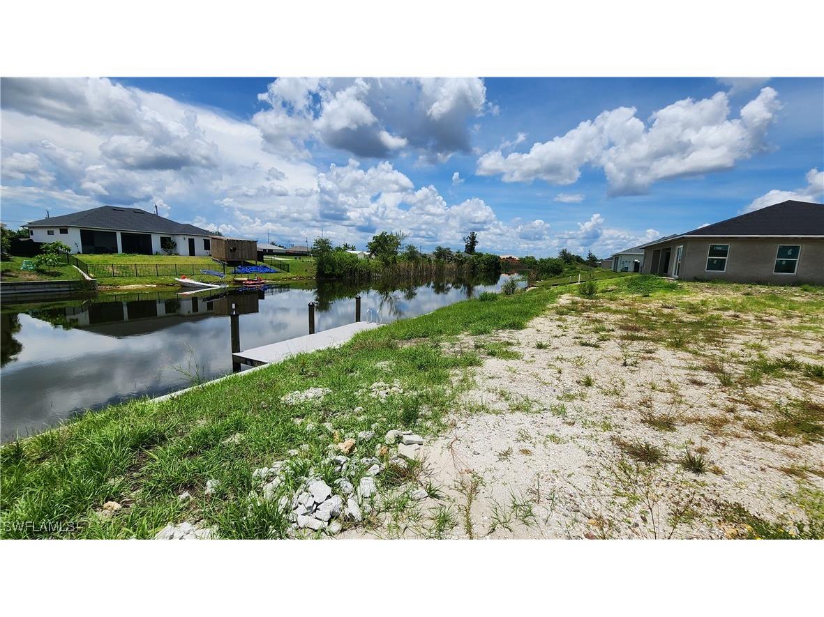 1818 NE 1st Place Cape Coral FL 33909 225058677 image12