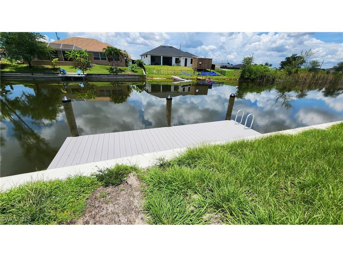 1818 NE 1st Place Cape Coral FL 33909 225058677 image14