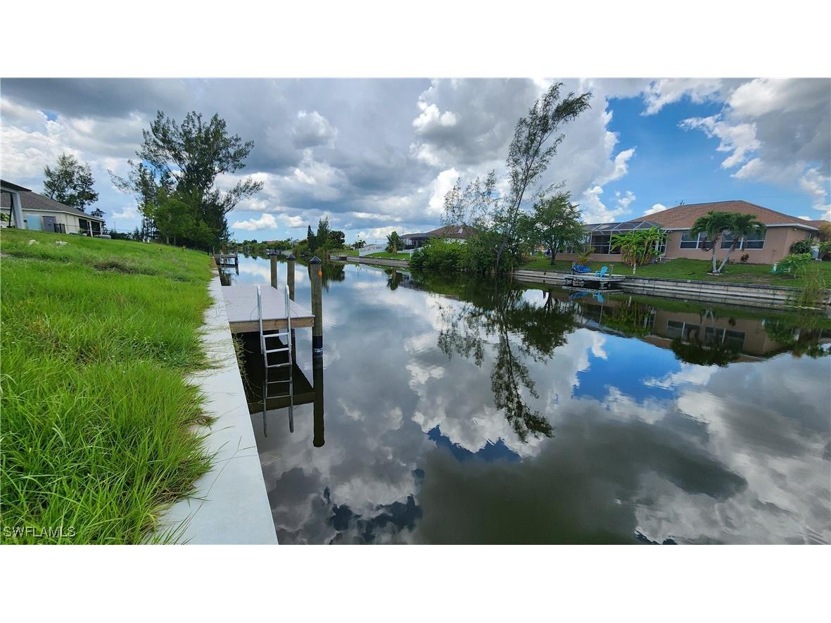 1818 NE 1st Place Cape Coral FL 33909 225058677 image16