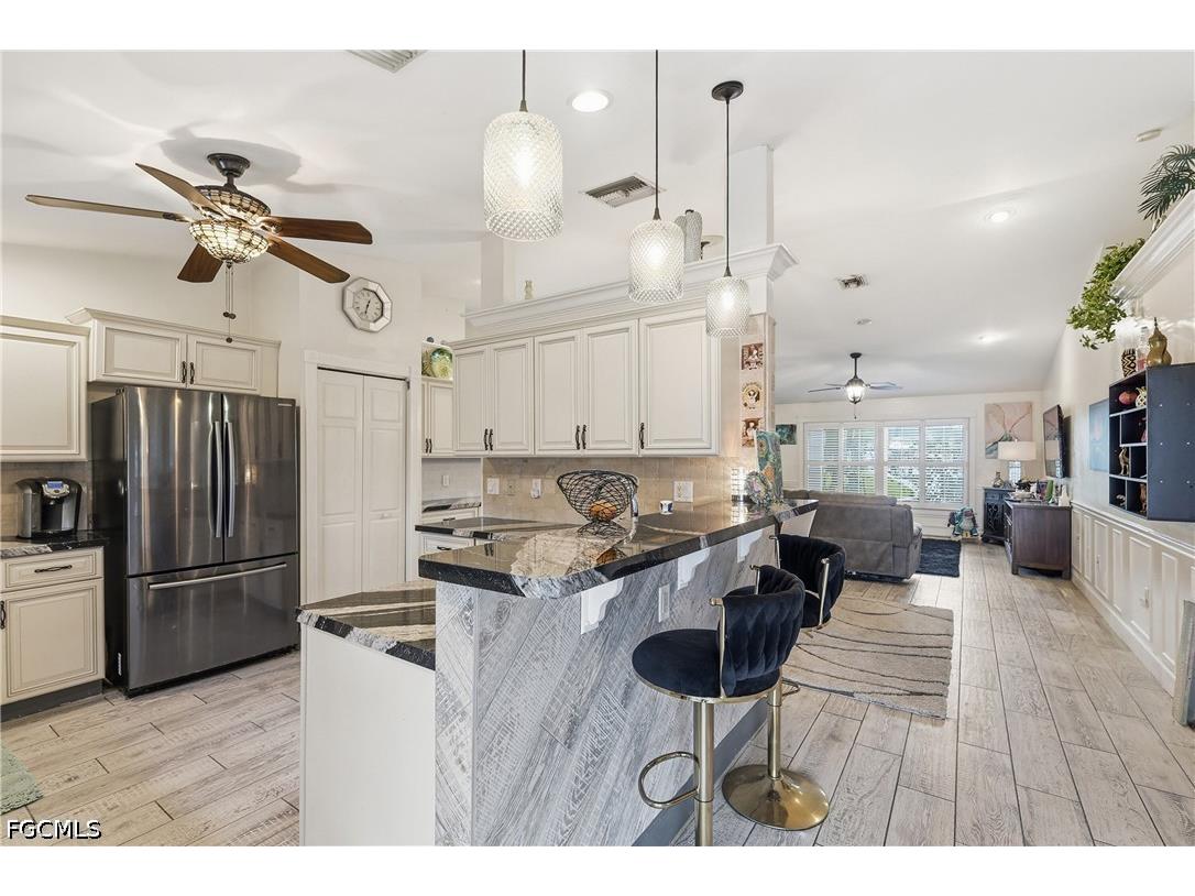 1818 NE 2nd Street Cape Coral FL 33909 2026019715 image14