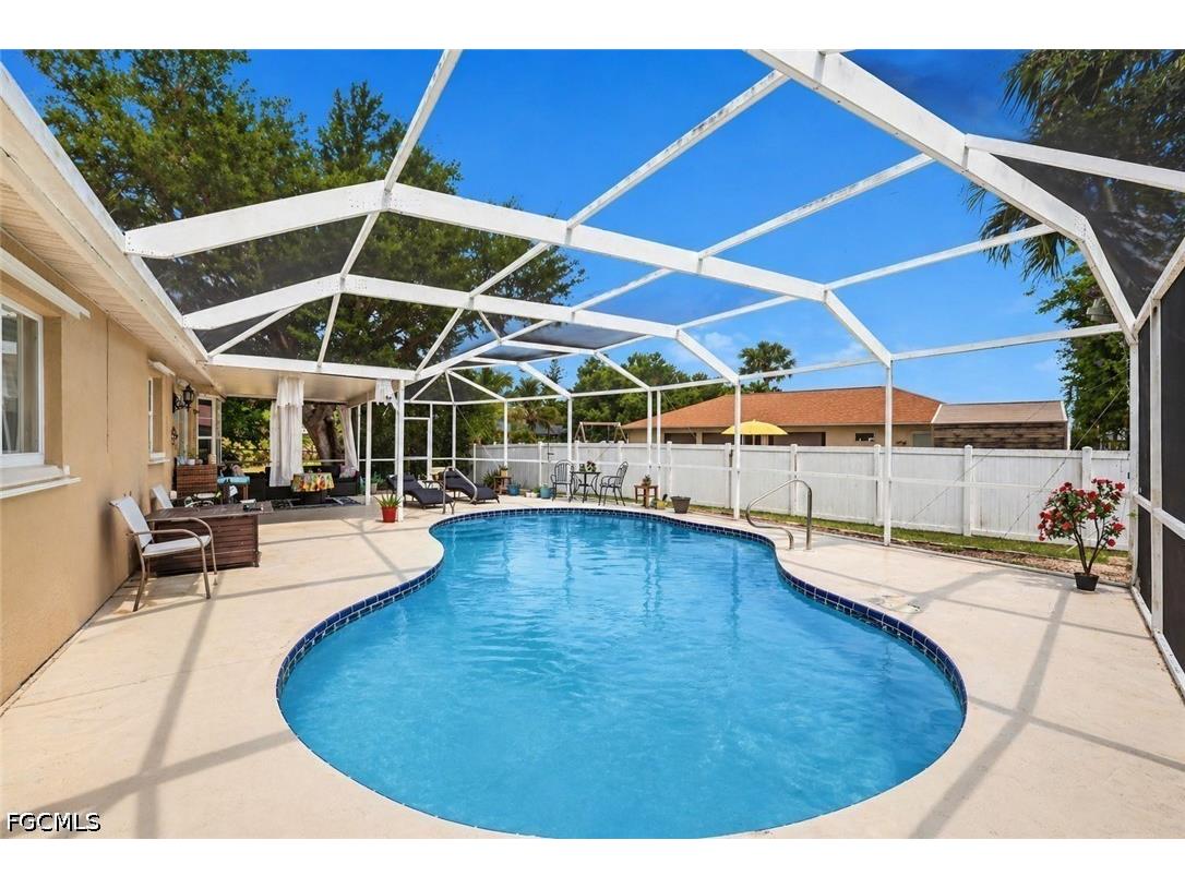 1818 NE 2nd Street Cape Coral FL 33909 2026019715 image22
