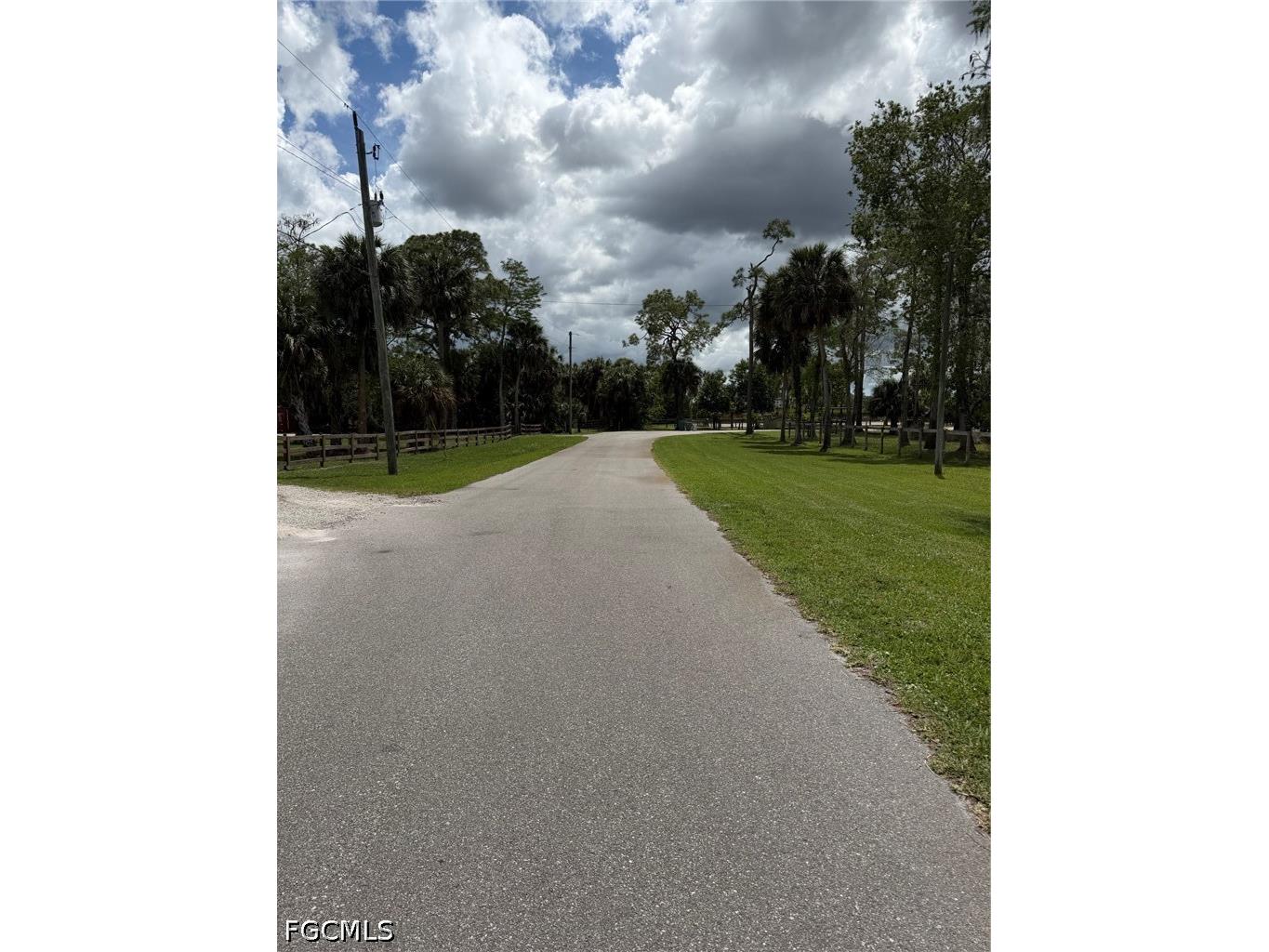 1818 Richards Street Naples FL 34120 2026018206 image7