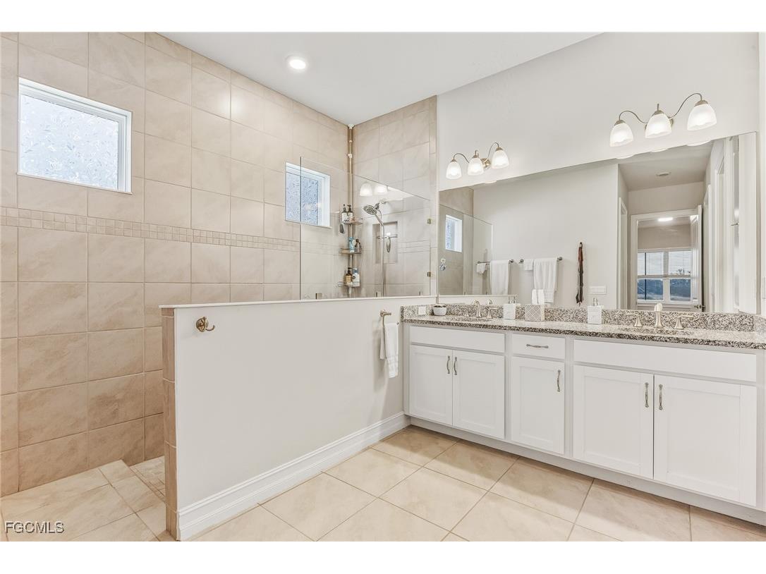 18184 Everson Miles Circle North Fort Myers FL 33917 2025019497 image14