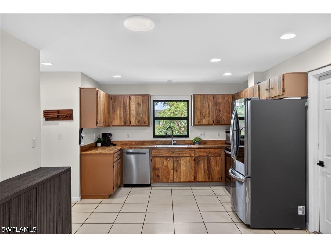 18185 Hilda Drive Fort Myers FL 33967 226023486 image8