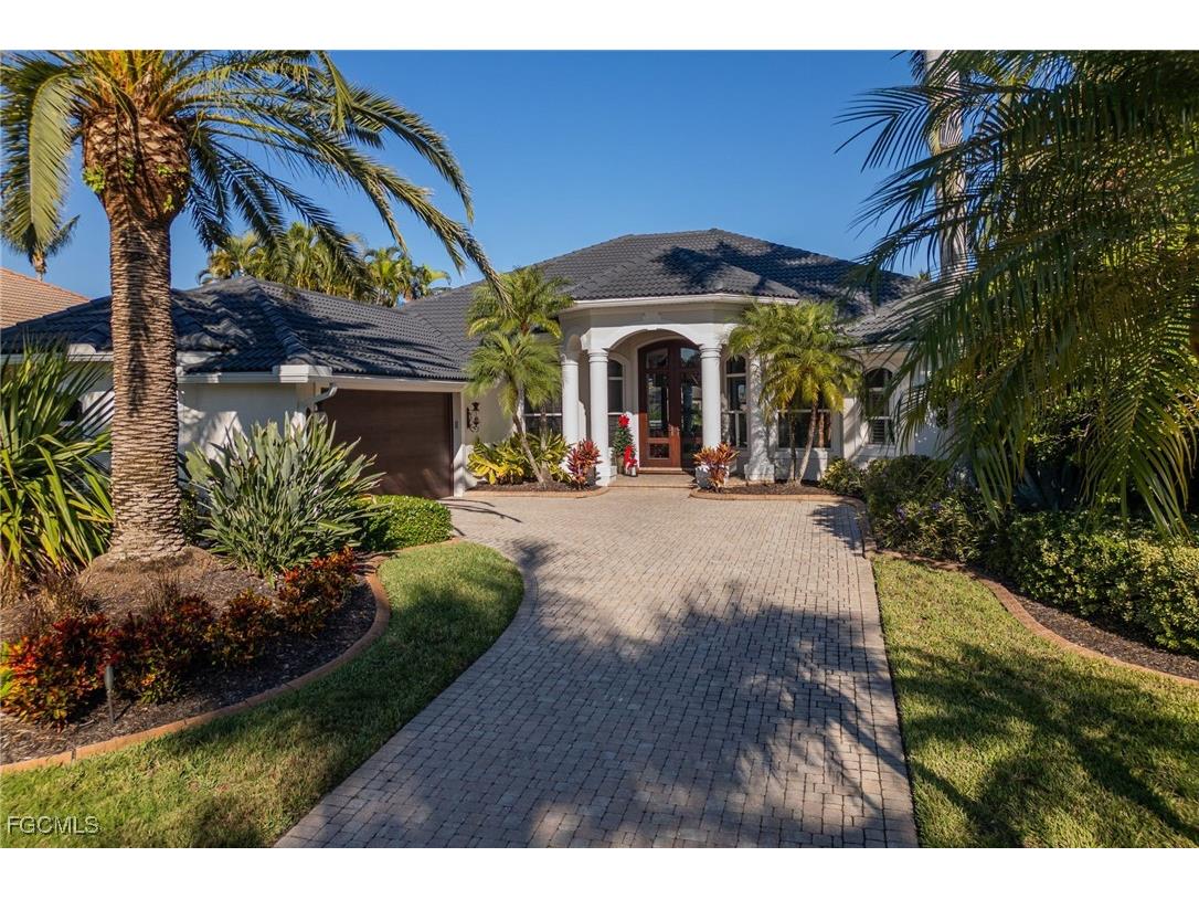 1819 Harbour Circle Cape Coral FL 33914 225036963 image3