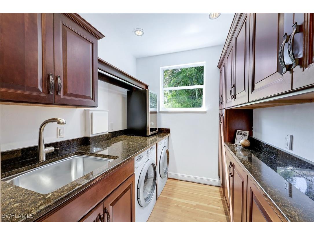 1819 Harbour Circle Cape Coral FL 33914 225036963 image31