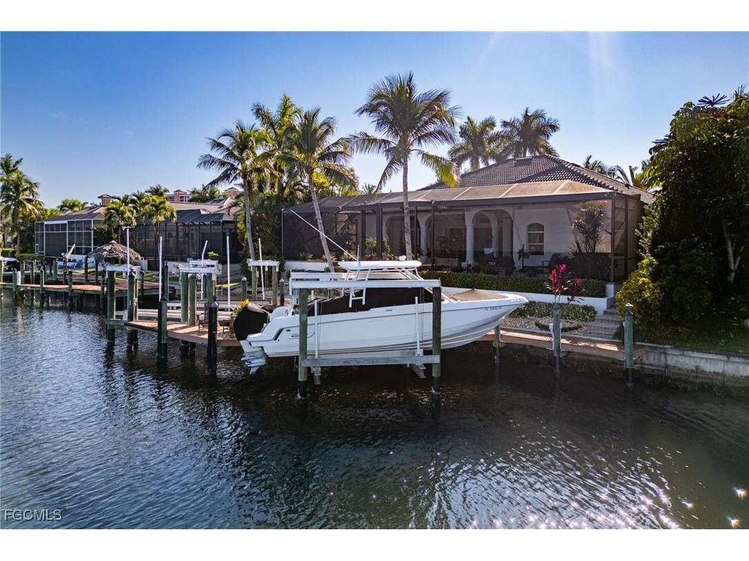 1819 Harbour Circle Cape Coral FL 33914 225036963 image45