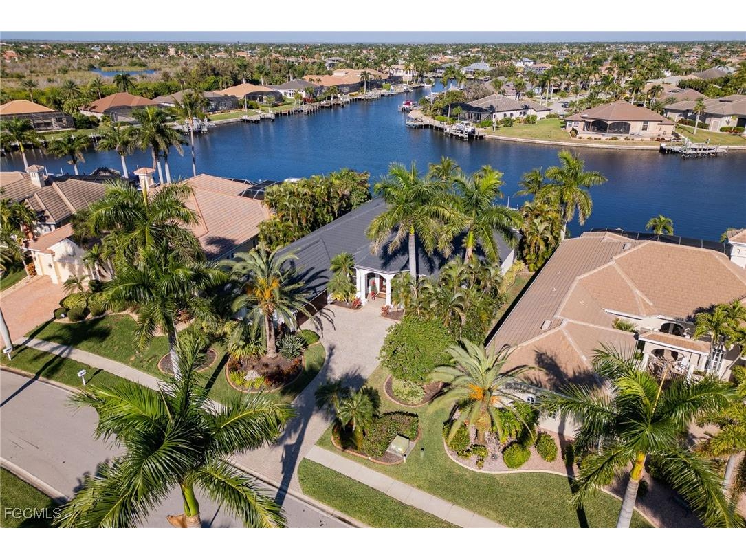1819 Harbour Circle Cape Coral FL 33914 225036963 image6