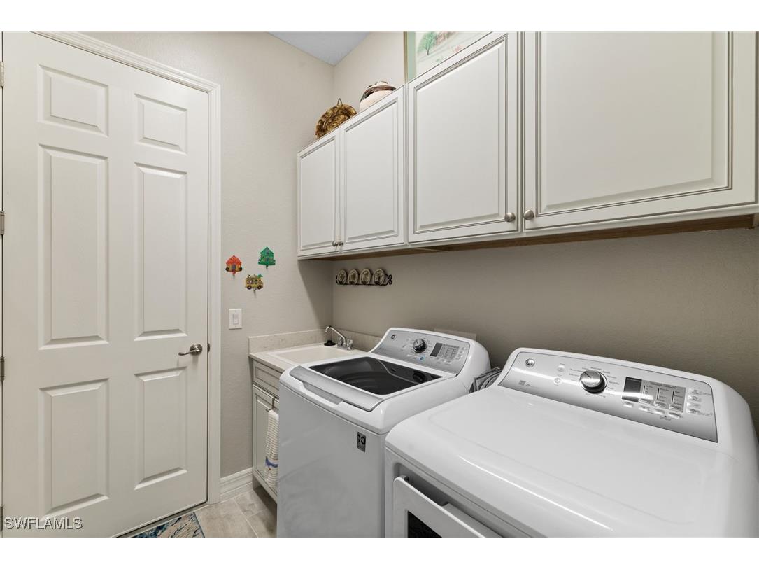 1819 Mustique Street Naples FL 34120 225079493 image26