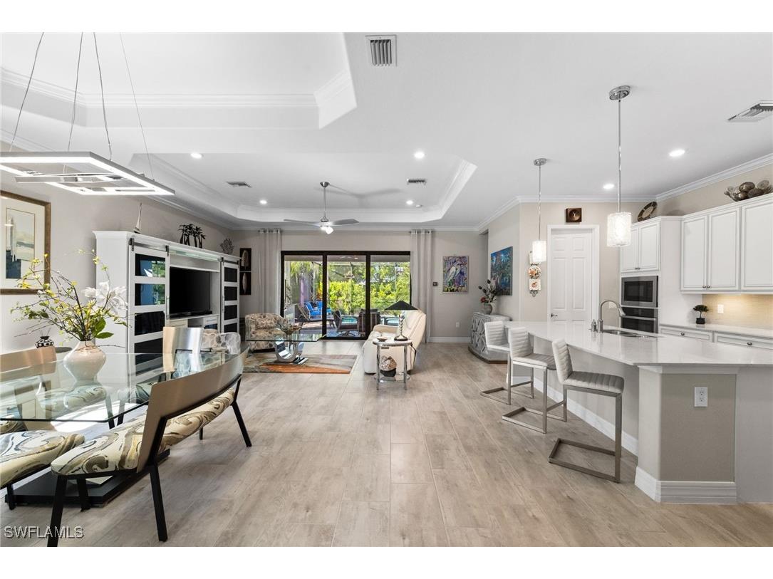 1819 Mustique Street Naples FL 34120 225079493 image7