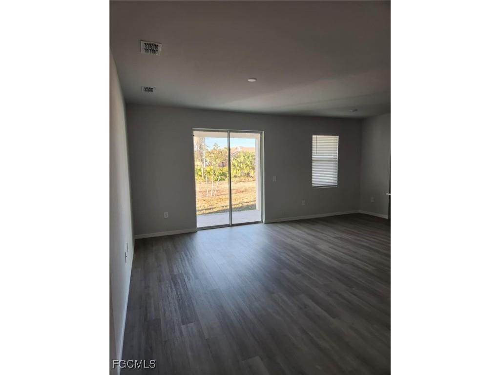1819 NE 23rd Terrace Cape Coral FL 33909 2026006396 image7