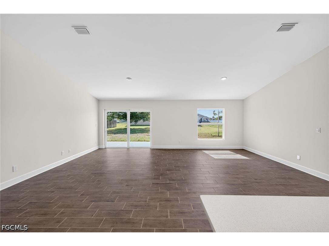 1819 NW 9th Avenue Cape Coral FL 33993 2026025932 image10