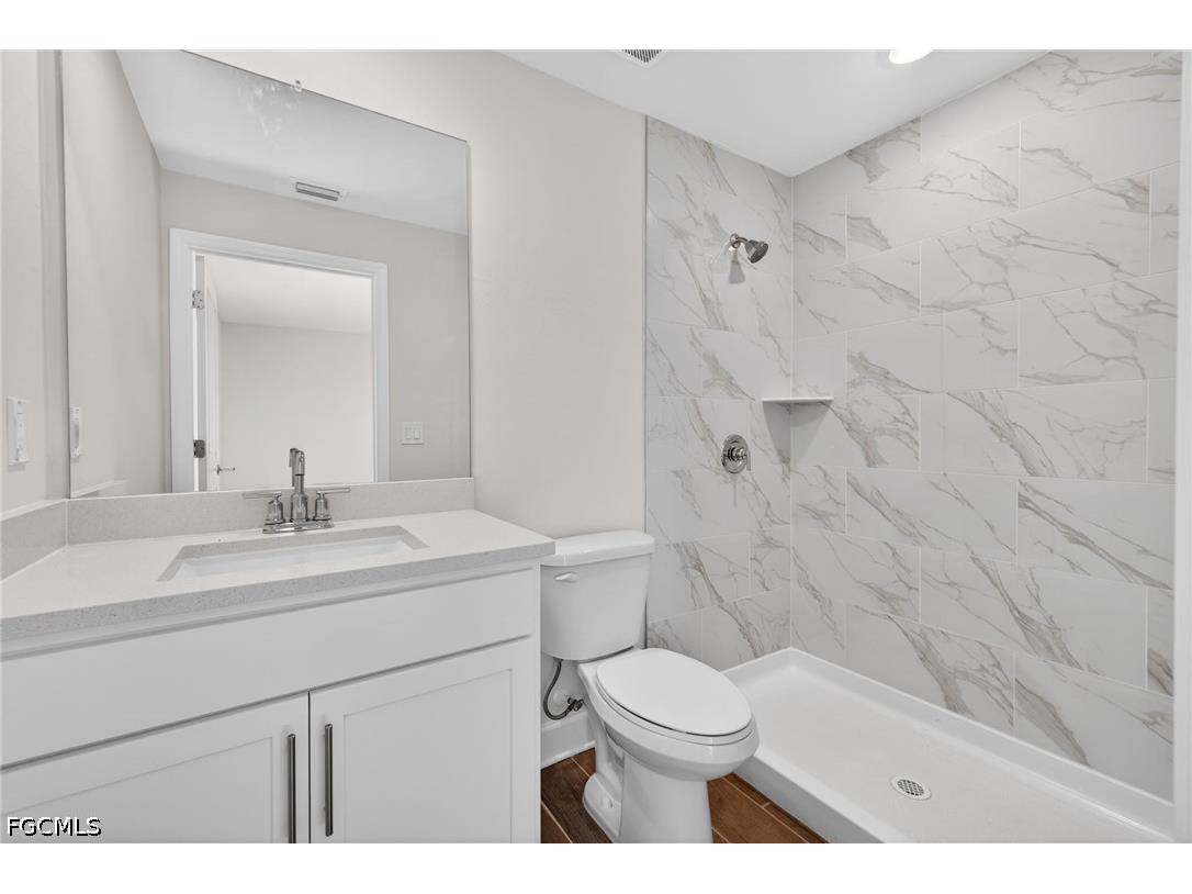 1819 NW 9th Avenue Cape Coral FL 33993 2026025932 image21